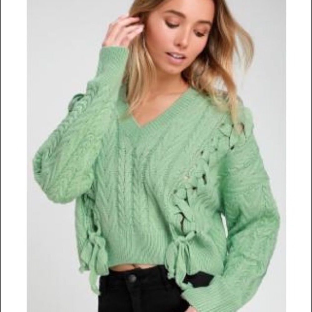 Knit Cropped Sweater - Picture 4 of 4